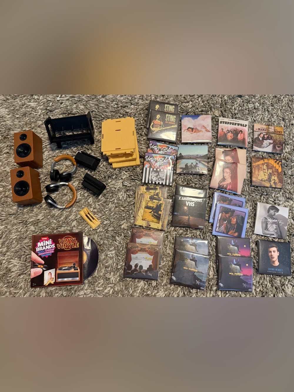 Mini Brands Vinyls Series bundle